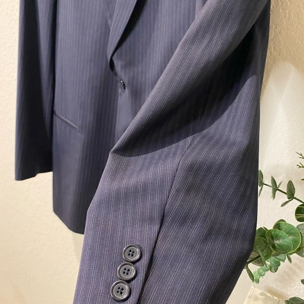 Donna Karen Signature Italian  2-Button Suit Set